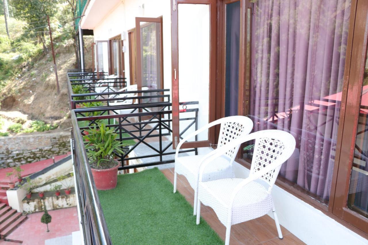 Maple Resort Chail Exterior photo